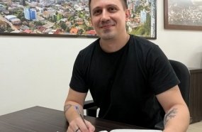 Vice-prefeito Tuti assume a Prefeitura de Joaçaba 