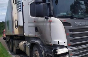 Princípio de incêndio em carreta mobiliza Bombeiros na BR-282