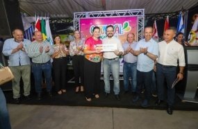 Jorginho Mello repassa recursos para o Carnaval de Joaçaba e Herval d´Oeste