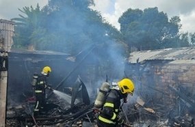 Incêndio atinge duas residências em Campos Novos 