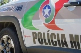 Indivíduo arromba bar para furtar garrafas de cerveja 