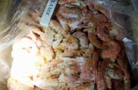 PRF apreende camarão contrabandeado e vinhos importados em Joaçaba