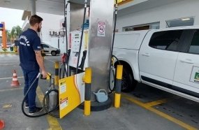 Imetro-SC fiscaliza bombas de combustíveis em Operação conjunta