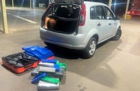 Ação conjunta apreende carro com 72 kg de maconha na SC-480