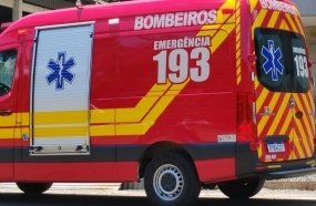 Trabalhador é resgatado por Bombeiros após cair de prédio em construção