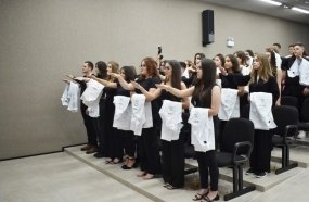 Curso de Enfermagem da Unoesc realiza a 1ª Cerimônia do Jaleco