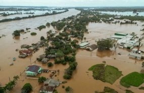 Governador do RS alerta para ‘maior desastre da história’ no estado 