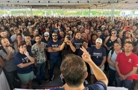 Greve dos professores de SC está suspensa por 60 dias
