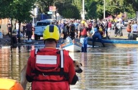 Bombeiros de Santa Catarina já resgataram 2.959 pessoas no RS