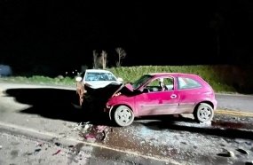 Cinco pessoas ficam feridas em grave acidente na BR-153