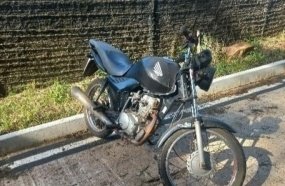 Polícia Militar recupera motocicleta furtada durante a madrugada 