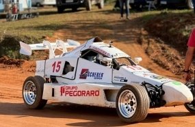 Bernardo Junqueira é campeão da 3ª Etapa do Estadual de Automobilismo
