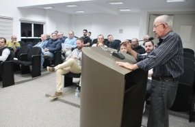 Audiência pública debate construção de passeios públicos em novos loteamentos