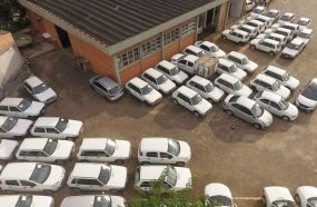 Epagri realiza leilão de carros, implementos agrícolas, eletrônicos e equipamentos de informática