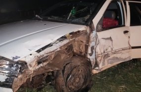 Colisão entre carro e caminhonete deixa duas pessoas feridas na SC-135