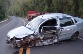 Colisão entre veículos deixa cinco pessoas feridas na BR-153