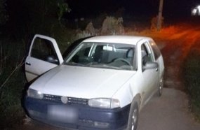 Polícia Militar recupera carro e prende autores do furto