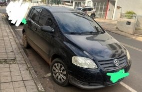 Adolescente é apreendido com carro furtado após fugir de abordagem