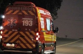 Queda de moto deixa mulher ferida durante a madrugada em Joaçaba 
