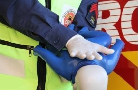 Corpo de Bombeiros ensina como agir em caso de engasgamento por leite materno