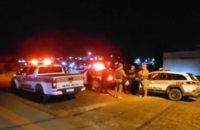 Mulher é esfaqueada por adolescente durante tentativa de assalto