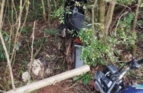 Polícia Militar localiza motocicletas escondidas no mato 