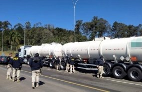 PRF flagra irregularidades no transporte de produtos perigosos em Joaçaba