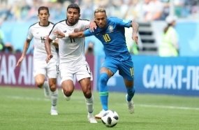 Sufoco: Brasil se salva com gols nos acréscimos e vence Costa Rica