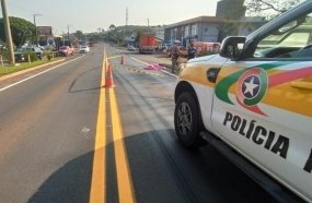 Menina de 11 anos morre após ser atropelada por caminhão 