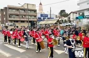 Luzerna celebra 7 de Setembro com desfile cívico