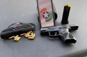 Motorista é preso com pistola após PM receber denúncia de tiros em festa
