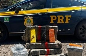 Dupla é presa transportando quase 70 kg de maconha 