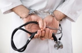 Polícia prende falso médico que atuou no hospital infantil em SC