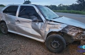 Jovem fica ferido após colisão entre carro e caminhonete na SC-467