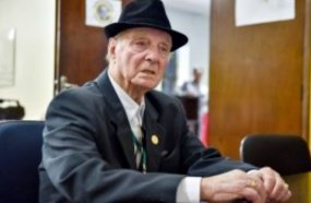 Ex-prefeito recebe homenagem póstuma por seu legado no esporte