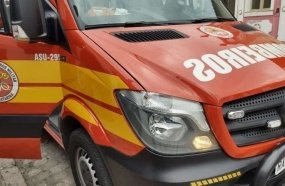 Homem sofre corte na perna durante trabalho doméstico com ferramenta elétrica 