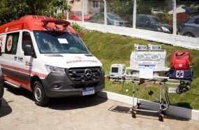 Catanduvas recebe ambulância para implantação do SAMU no município 
