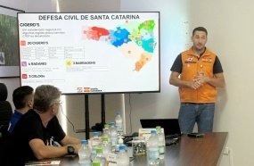 Colegiado regional de Defesa Civil troca experiências para fortalecer ações de prevenção 