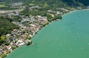 Confira as praias que estão próprias para banho em Santa Catarina 