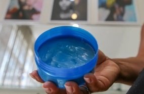 Anvisa cancela venda de pomadas para fixar cabelos