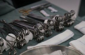 Estado realiza cirurgia inédita para tratar tumor ósseo pelo SUS