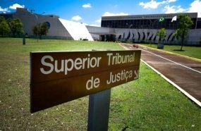 Divulgação de obras em redes pessoais de prefeitos é considerada promoção ilícita