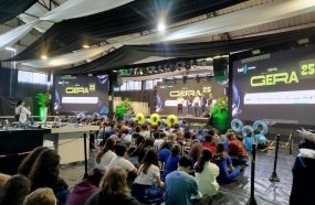 Feira GERA começa movimentando Joaçaba com tecnologia, palestras e exposições