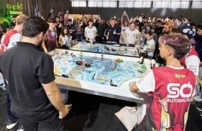 Alunos de Joaçaba mostram potencial no Festival de Robótica da Feira GERA