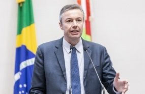 Endividamento de candidatos ao Universidade Gratuita gera debate na Alesc