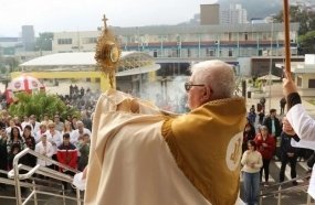 Trânsito será alterado no centro de Joaçaba para celebração de Corpus Christi