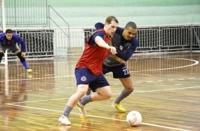 Joaçaba Futsal recebe o Foz Cataratas neste sábado pela Liga Nacional