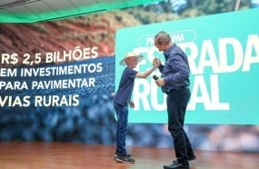 Piá da Lambari rouba a cena no lançamento do Estrada Boa Rural em Joaçaba