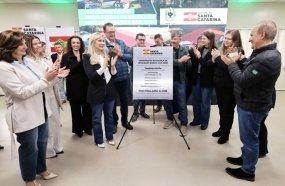 Governador inaugura nova unidade da EEB São José em Treze Tílias