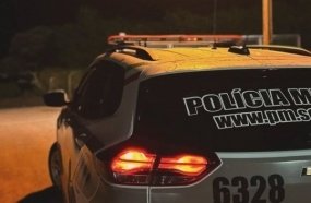 Elemento é preso após ameaçar mulher com faca e roubar celular 